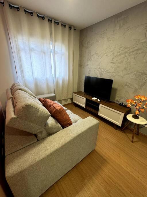 Condominio Solar Di Lucca Lindo Apartamento Com Ar Condicionado E Proximo A Uel 隆德里纳 外观 照片